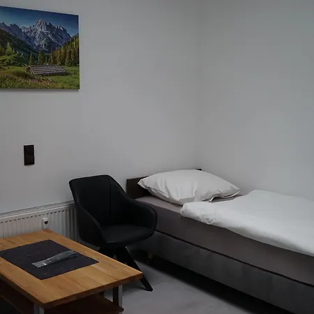 Stadtpension 招待所 *