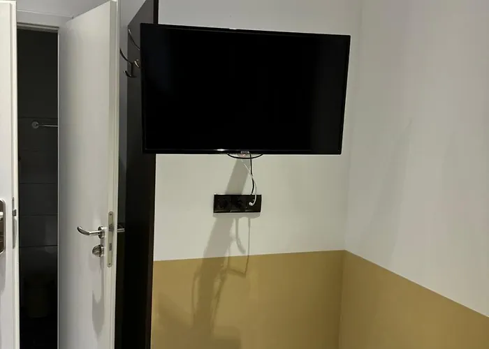 Stadtpension 招待所 *